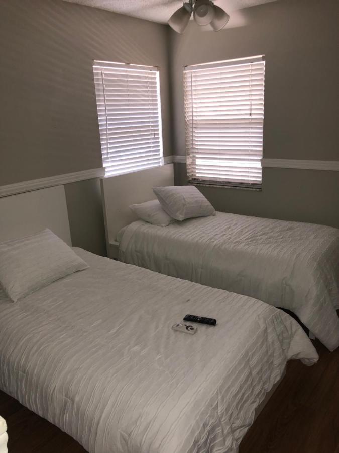 فيلا Cheerful 3 Bed House In A Cul- De-Sac! تامبا المظهر الخارجي الصورة
