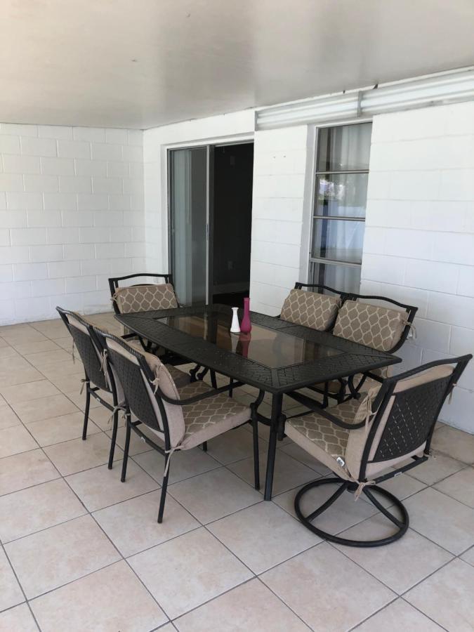 فيلا Cheerful 3 Bed House In A Cul- De-Sac! تامبا المظهر الخارجي الصورة